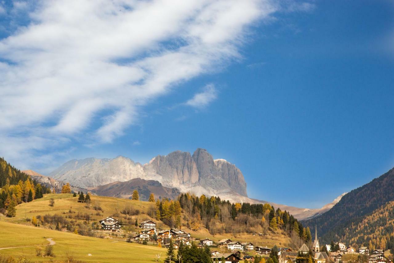 Ferienwohnung Wellness Fassa Pozza di Fassa Exterior foto
